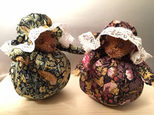 根岸幸代講師の「ハーブチーゼル作成講座」｜ヴィーナース メディカルハーブラボ