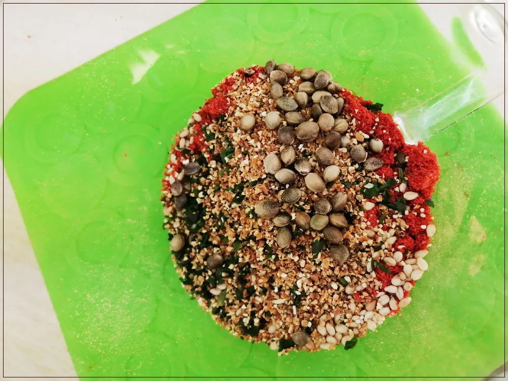 紫蘇七味唐辛子作りの実習