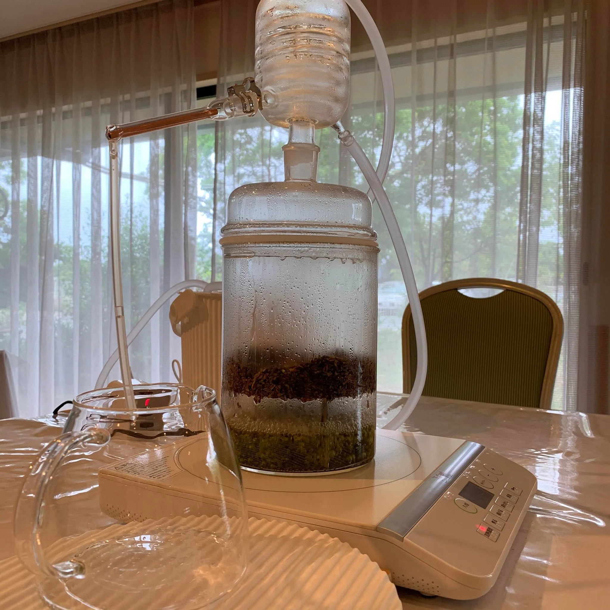 ハーバルライフ講座 レモングラスの蒸留体験｜春川なお講師